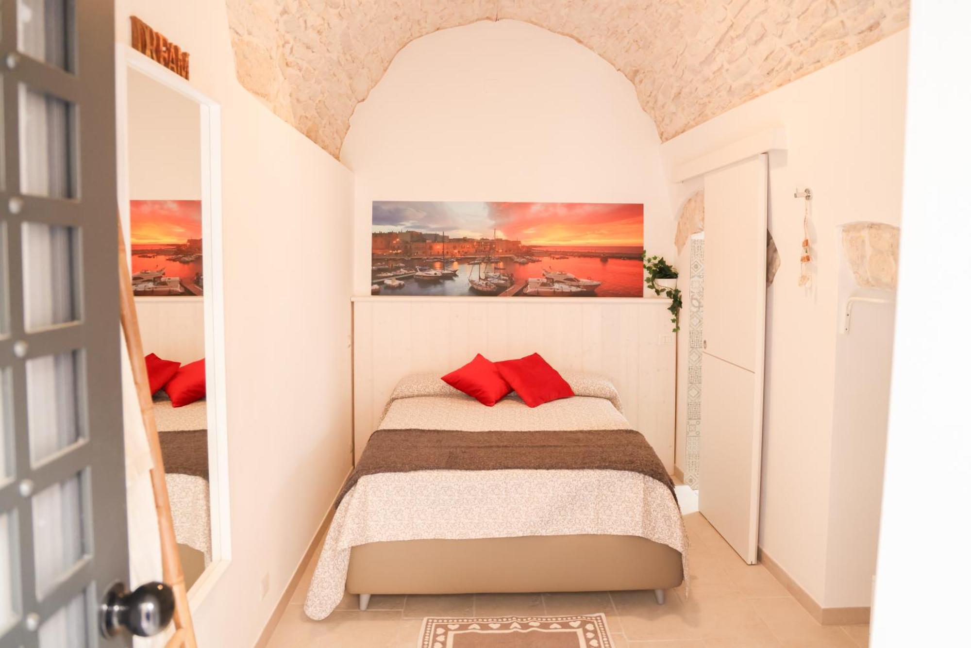 Room 20 - Piccola Camera In Pietra Bianca Giovinazzo Exteriér fotografie